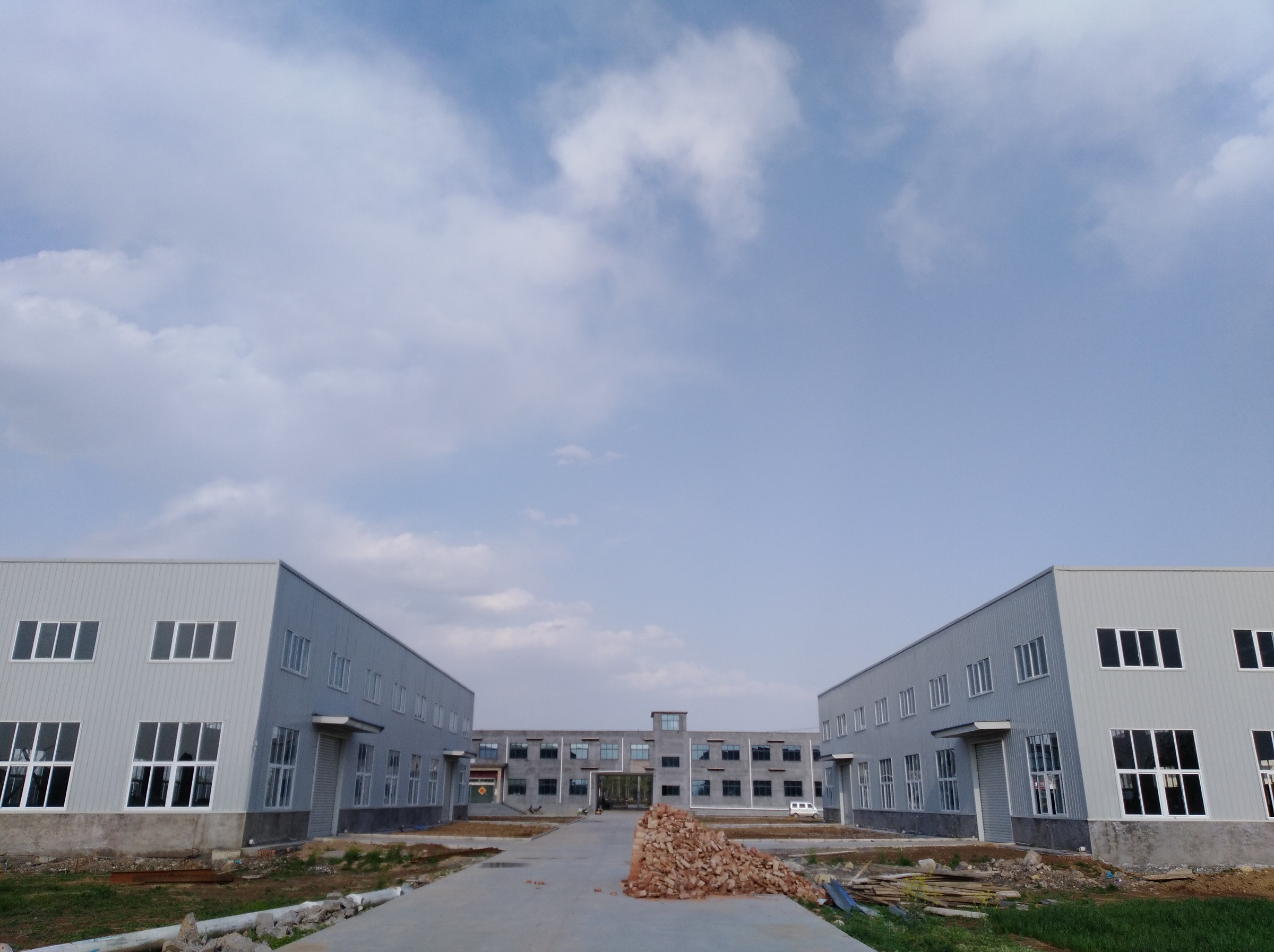 YHC Material (Anhui) Co., Ltd.       Anhui Yongxiang Environment Protection Engineering Co.,Ltd.